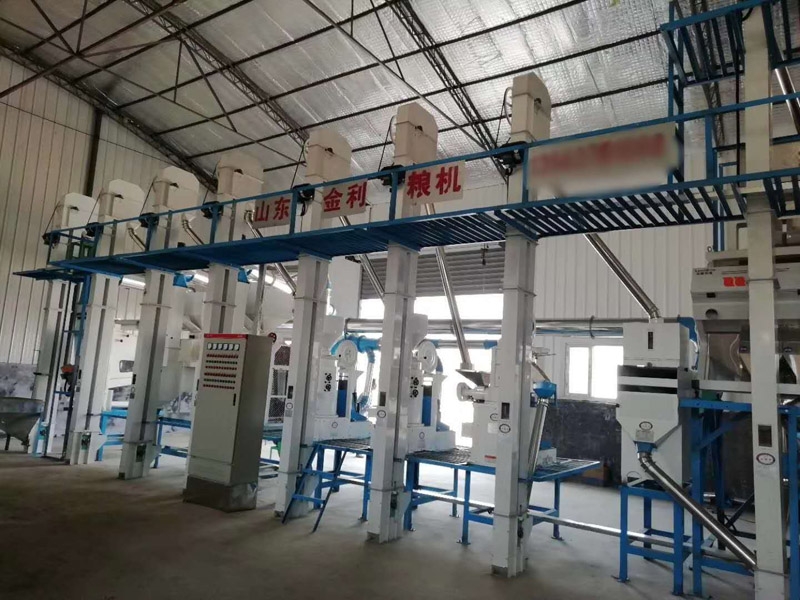 山西呂梁嵐縣20噸小米成套加工設備安裝調試完畢